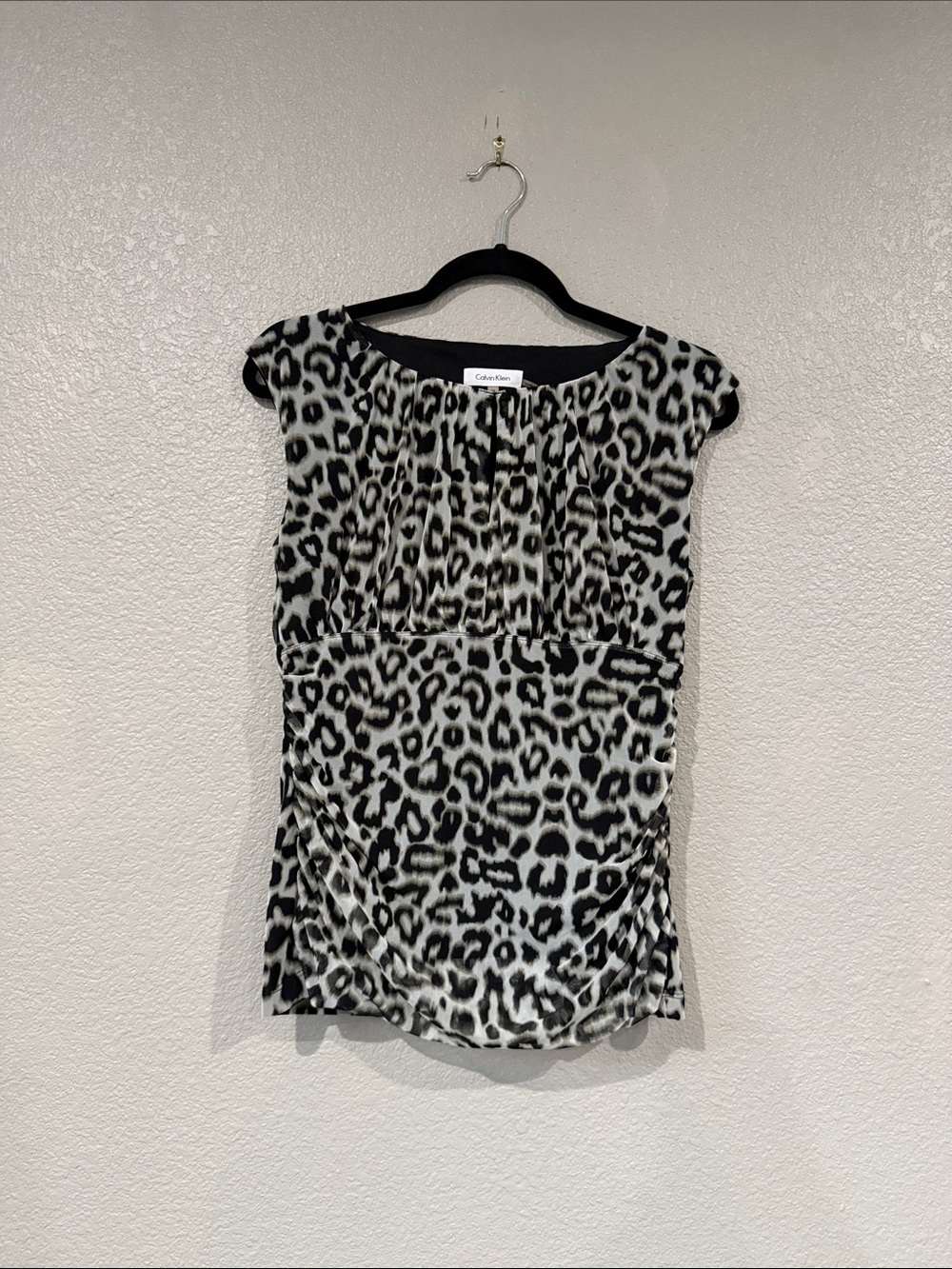 Calvin Klein Black and White Leopard Print Cap-Sleeve Blouse